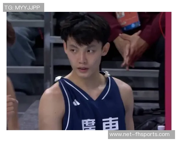 广东队与吉林队激战正酣徐杰胡明轩携手出击杜锋誓言保住第六名